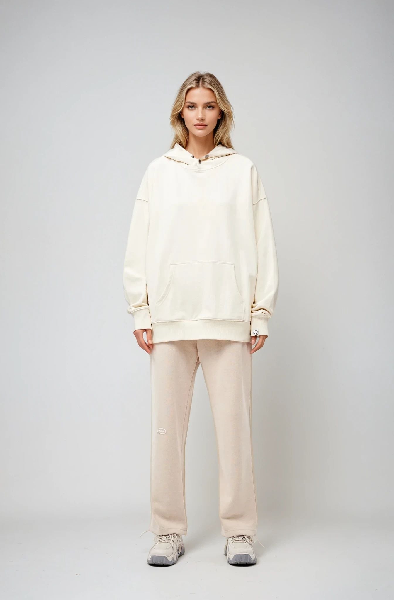 VIP Sale- 90s Vintage Two Seasons Hoodie Cream