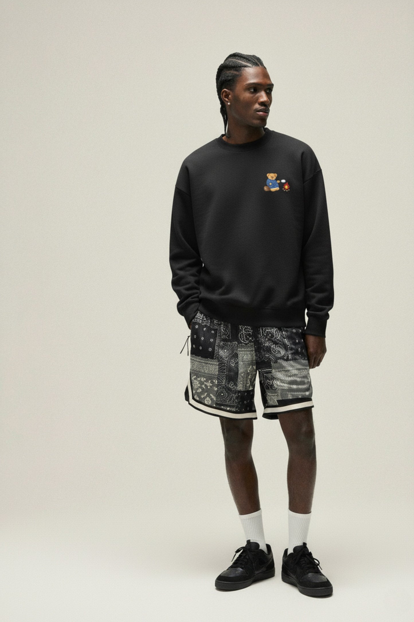 Amoo Campfire Bear Men’s Sweatshirt