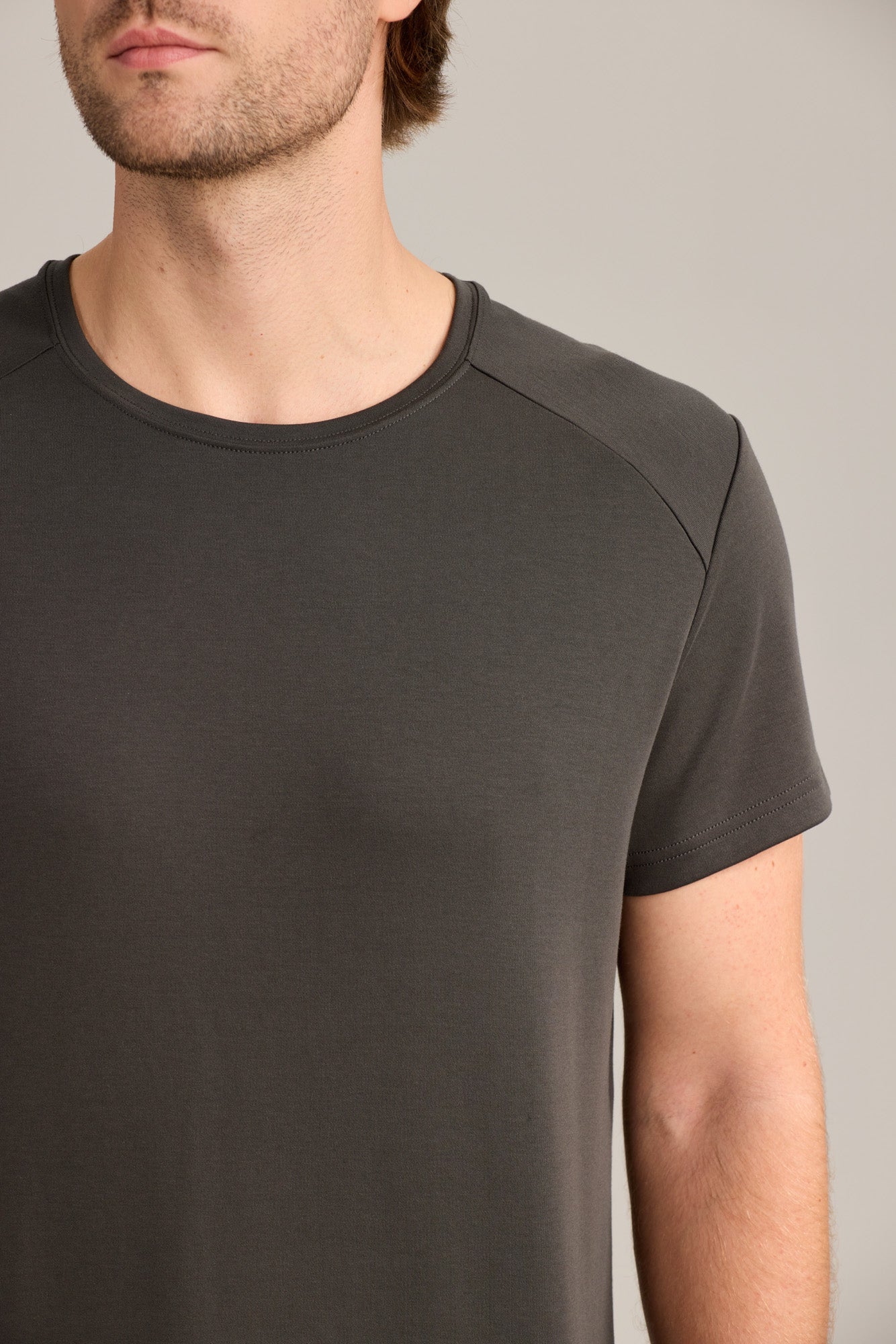Men's "Broader" T-shirt - Transform Your Fit – Instantly