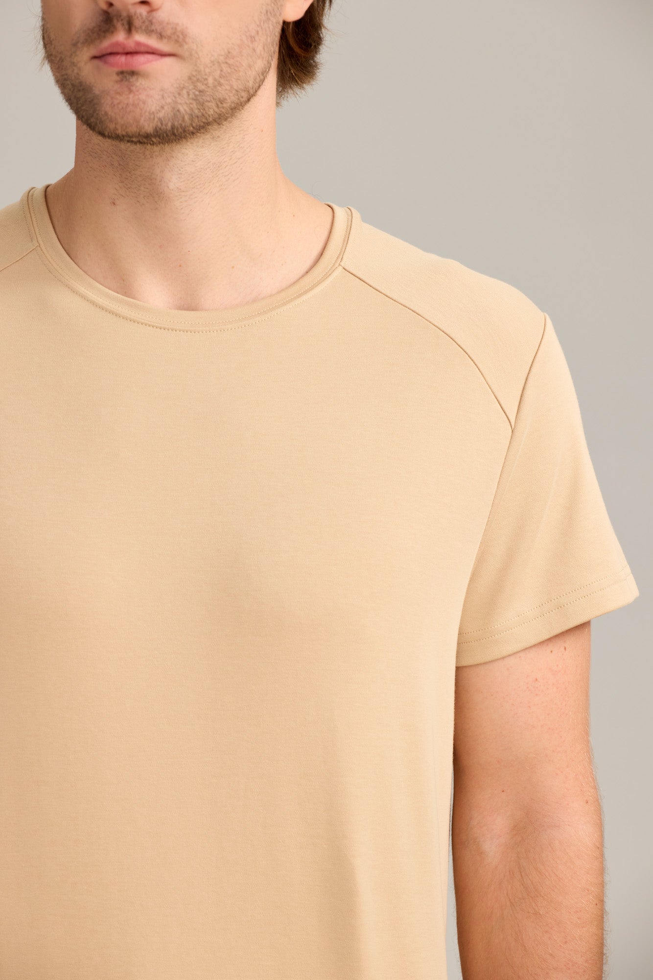 Men's "Broader" T-shirt - Transform Your Fit – Instantly
