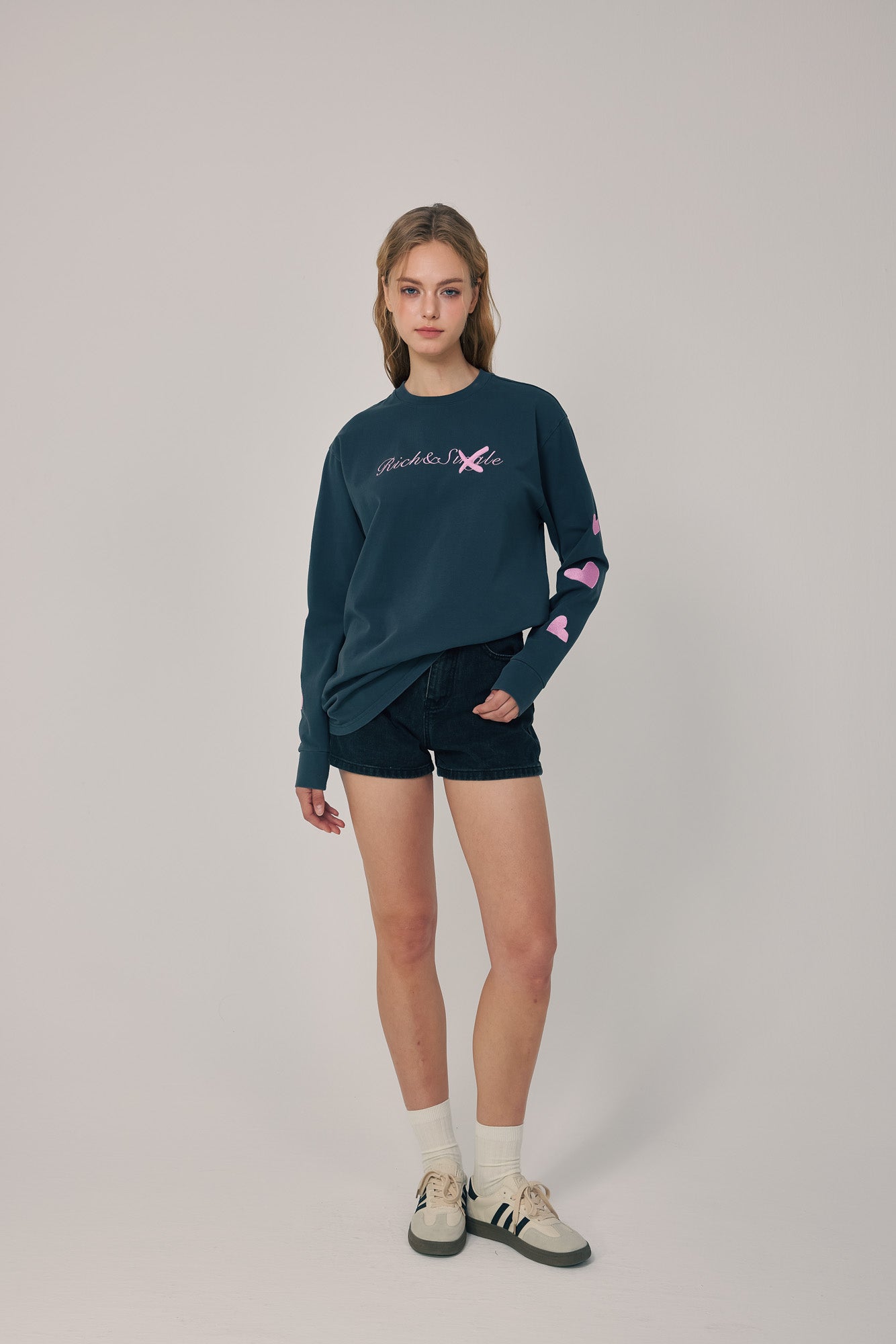 R&S Signature Chic Tee Black