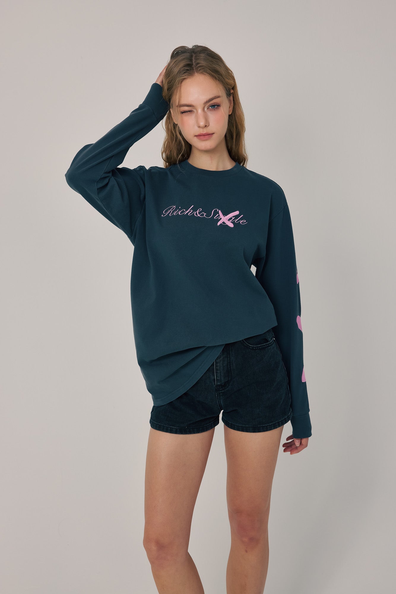 R&S Signature Chic Tee Black