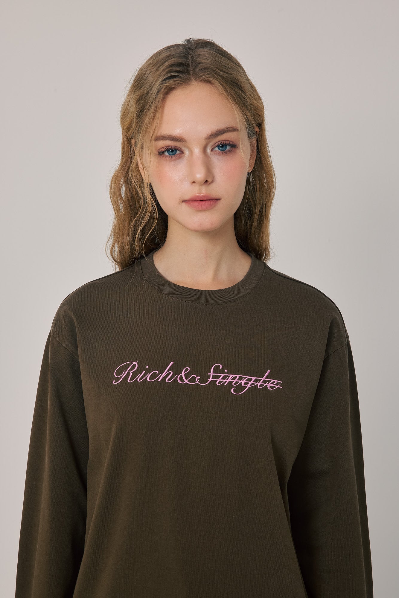 R&S Earthy Elegance Tee