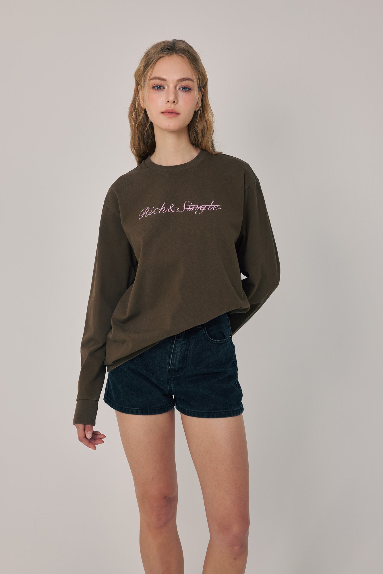 R&S Earthy Elegance Tee