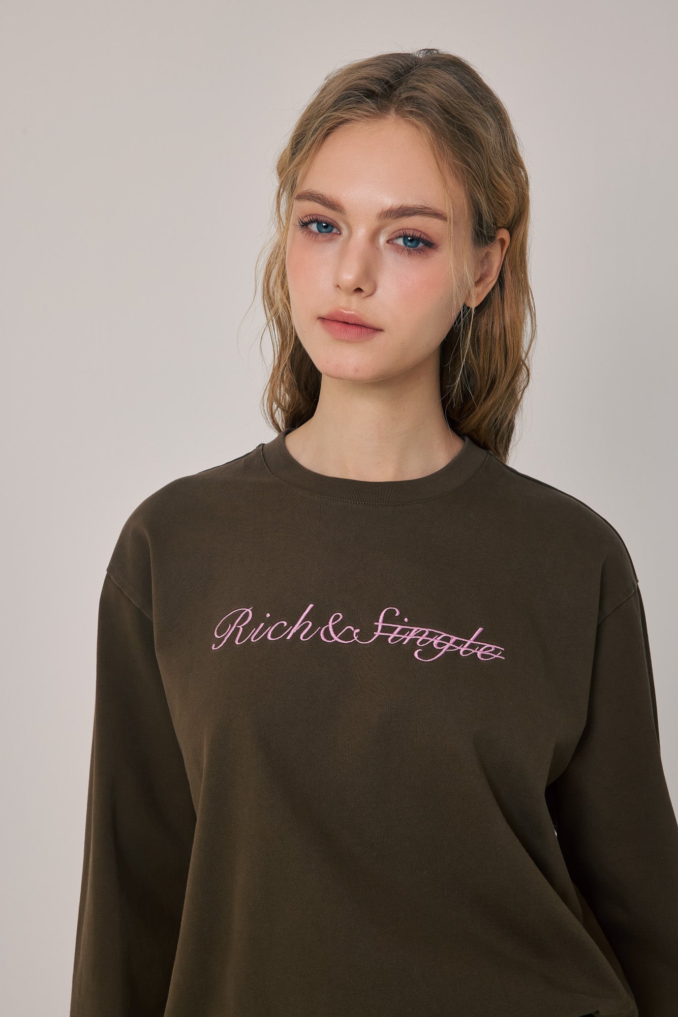 R&S Earthy Elegance Tee