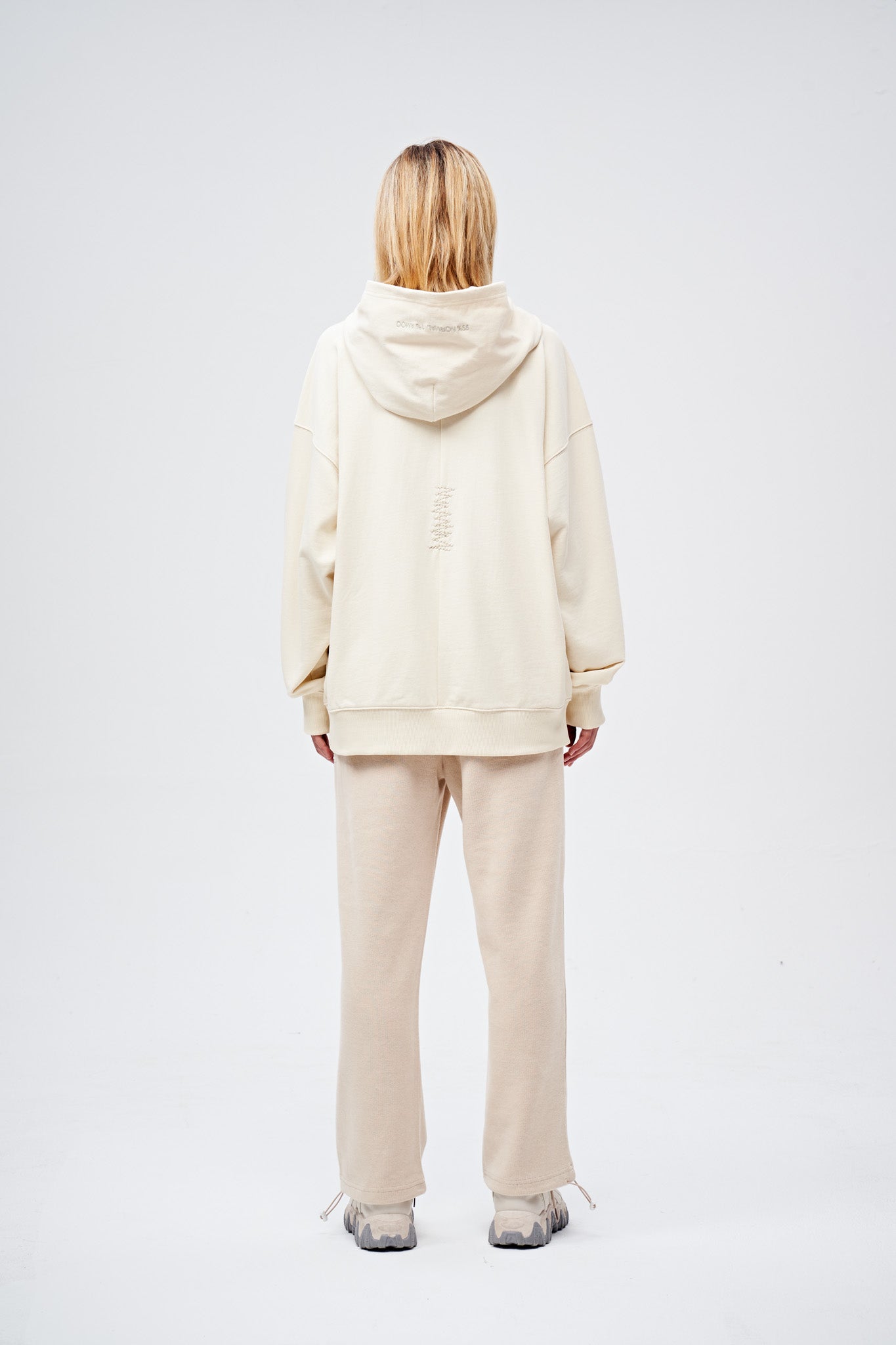 VIP Sale- 90s Vintage Two Seasons Hoodie Cream