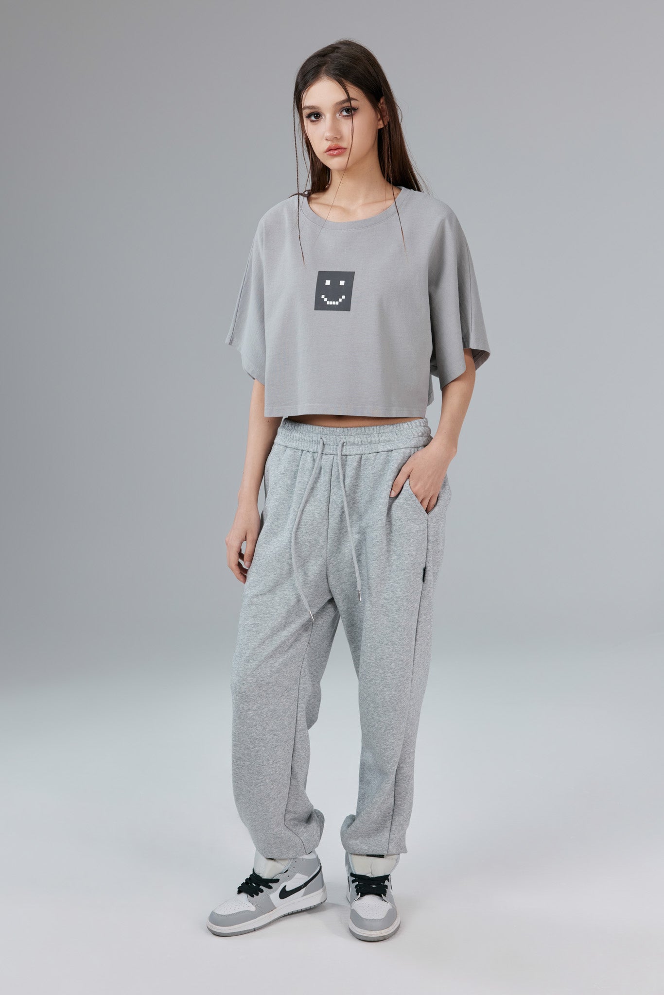 Pixel Stonewashed Relaxed Crop Tee