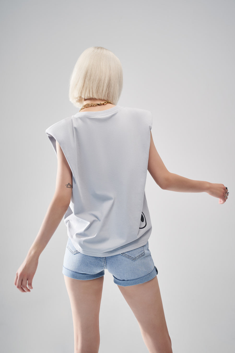 "Padded Shoulder Muscle" T-shirt