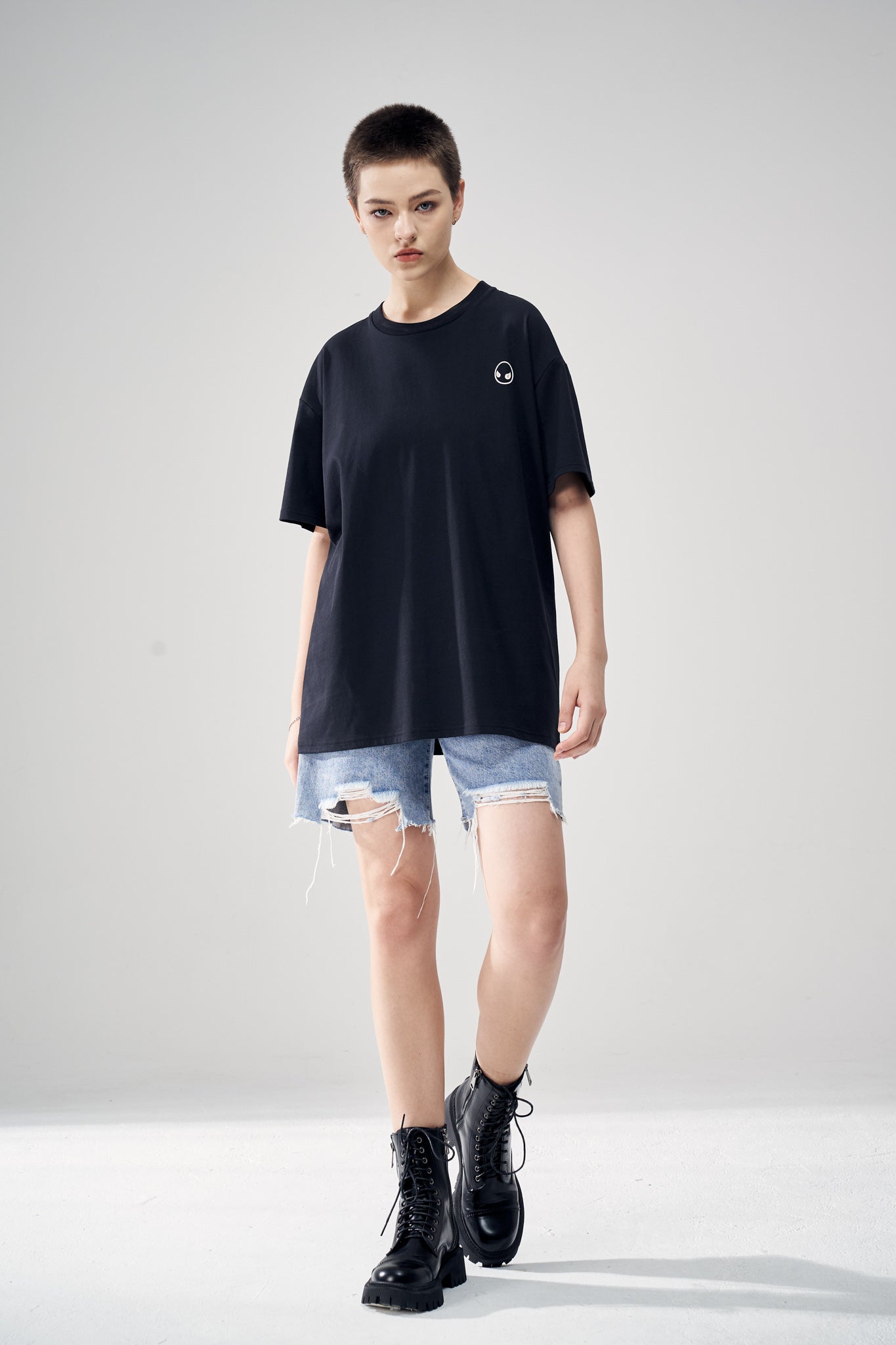 Minimal Classic T-shirt